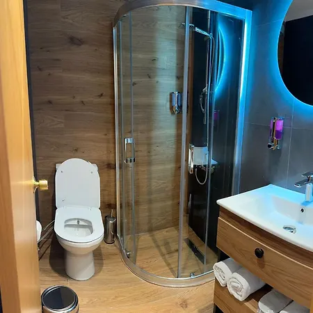 ホテル Mekanhan ゲブゼ